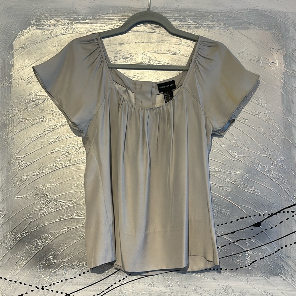 Aritzia Central Park West Silk Fluted Sleeve Top Size XS Grey